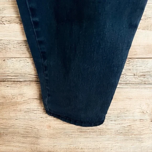 Roz & Ali Women's Plus Size 20 Average  Blue Denim Stretch Jeans - Picture 2 of 7